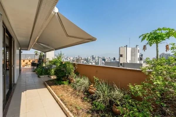 Apartamento à venda no bairro Rio Branco em Porto Alegre/RS