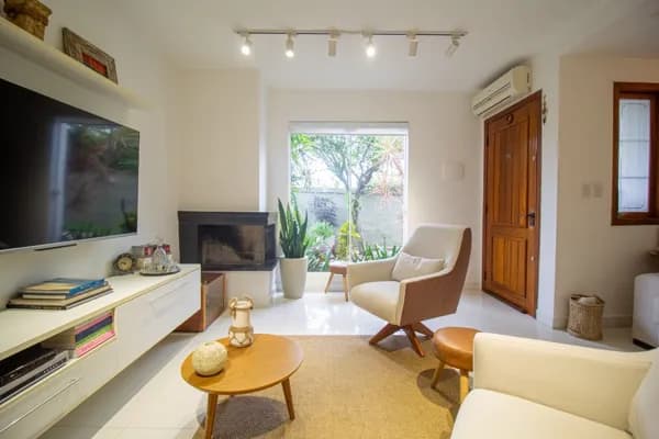 Casa de Condomínio em Porto Alegre - Ipanema