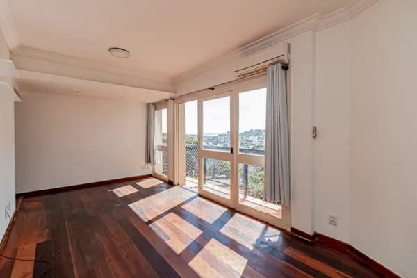 Apartamento em Porto Alegre - Tristeza