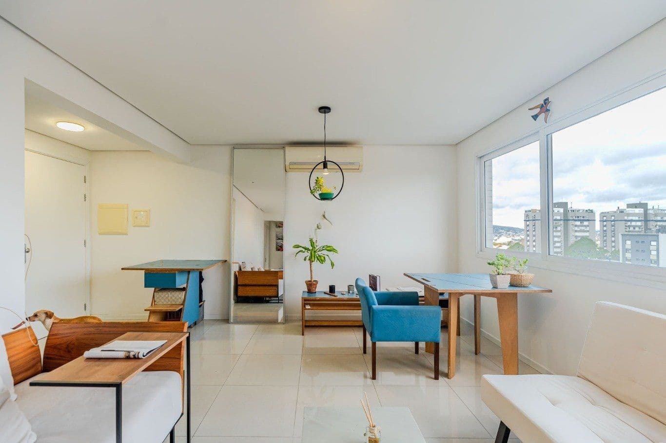 Apartamento 2 dormitórios próximo Cristiano Fischer