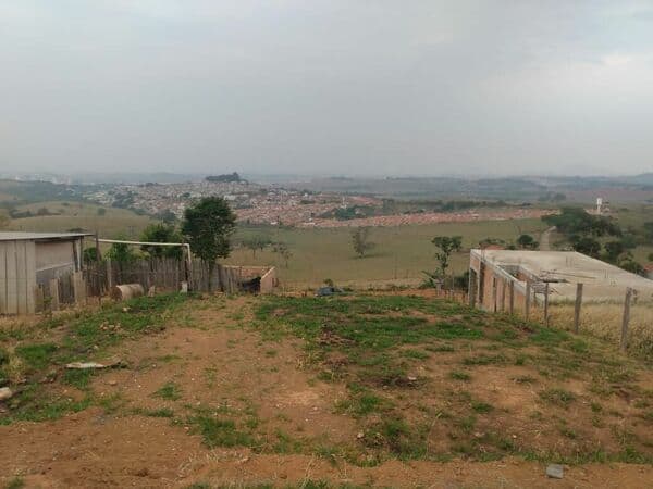 Lote/Terreno em Pouso Alegre - Cachoeirinha