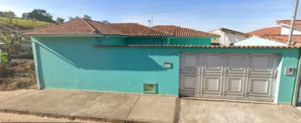Casa em Pouso Alegre - Monte Azul