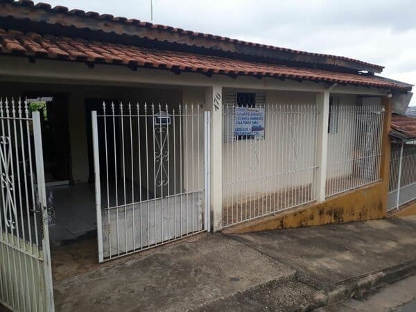 Casa em Pouso Alegre - Monte Azul