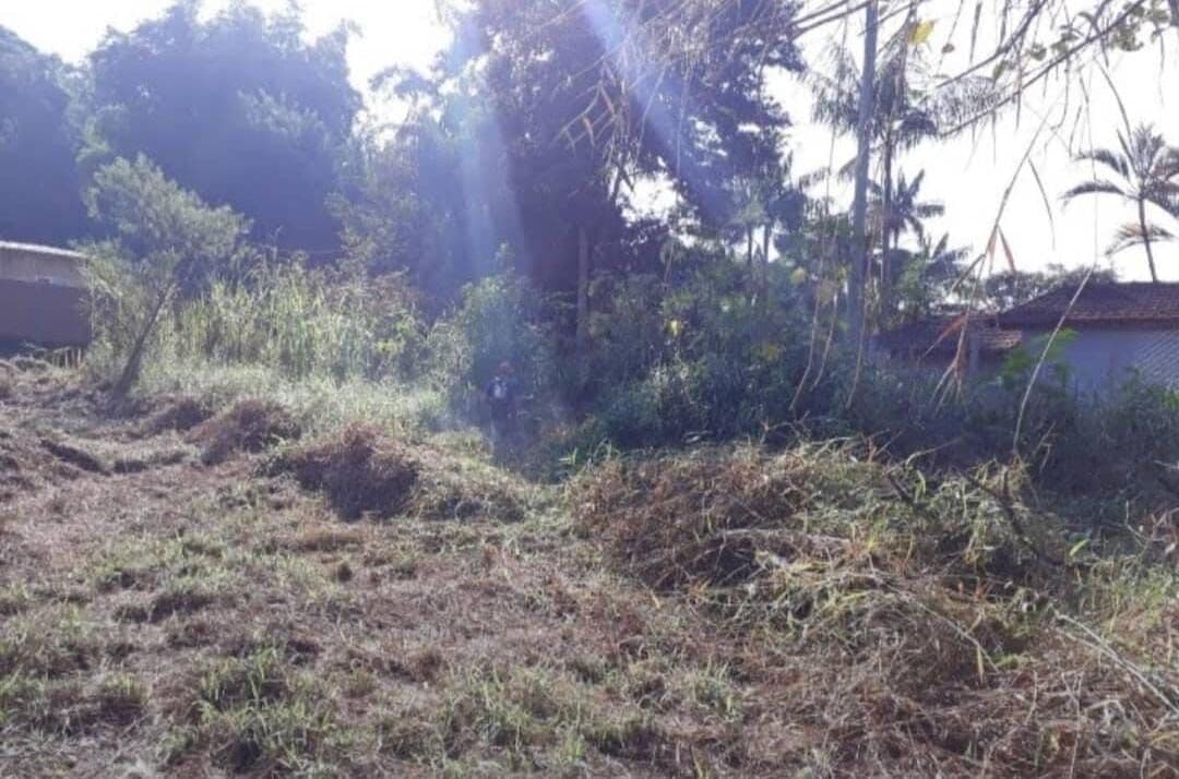 Lote/Terreno em Pouso Alegre - Cantagalo