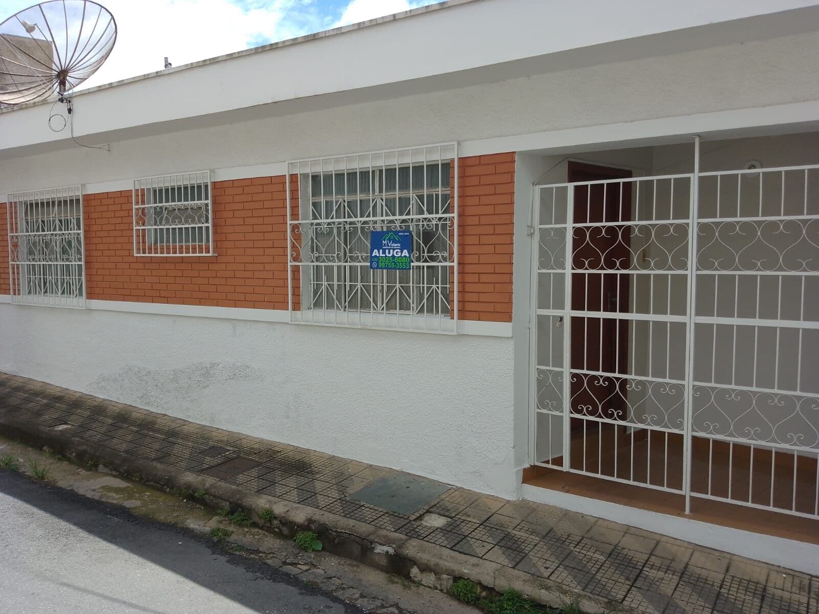 Casa-Padrao-para-Aluguel-em-saude-Pouso-Alegre-MG