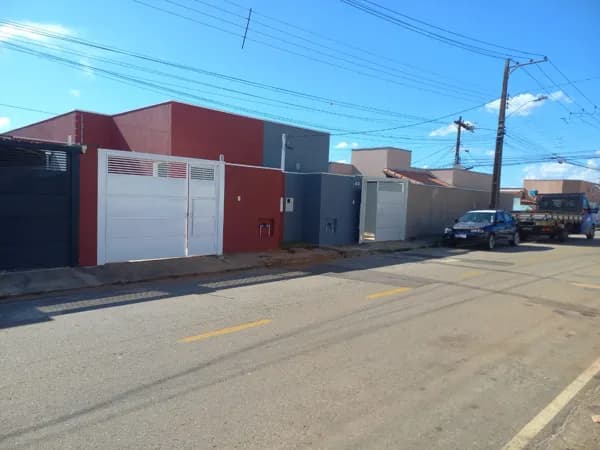 Casa em Pouso Alegre - Cidade Vergani