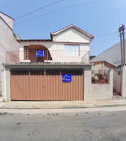 Casa em Pouso Alegre - Jardim Noronha