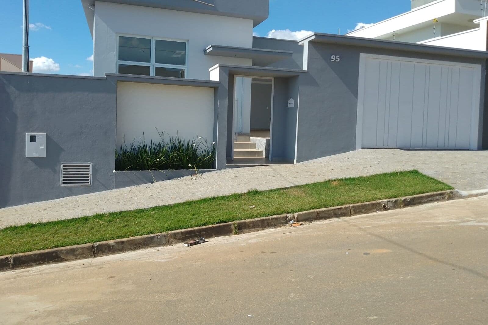 Casa em Pouso Alegre - Residencial Serra Morena