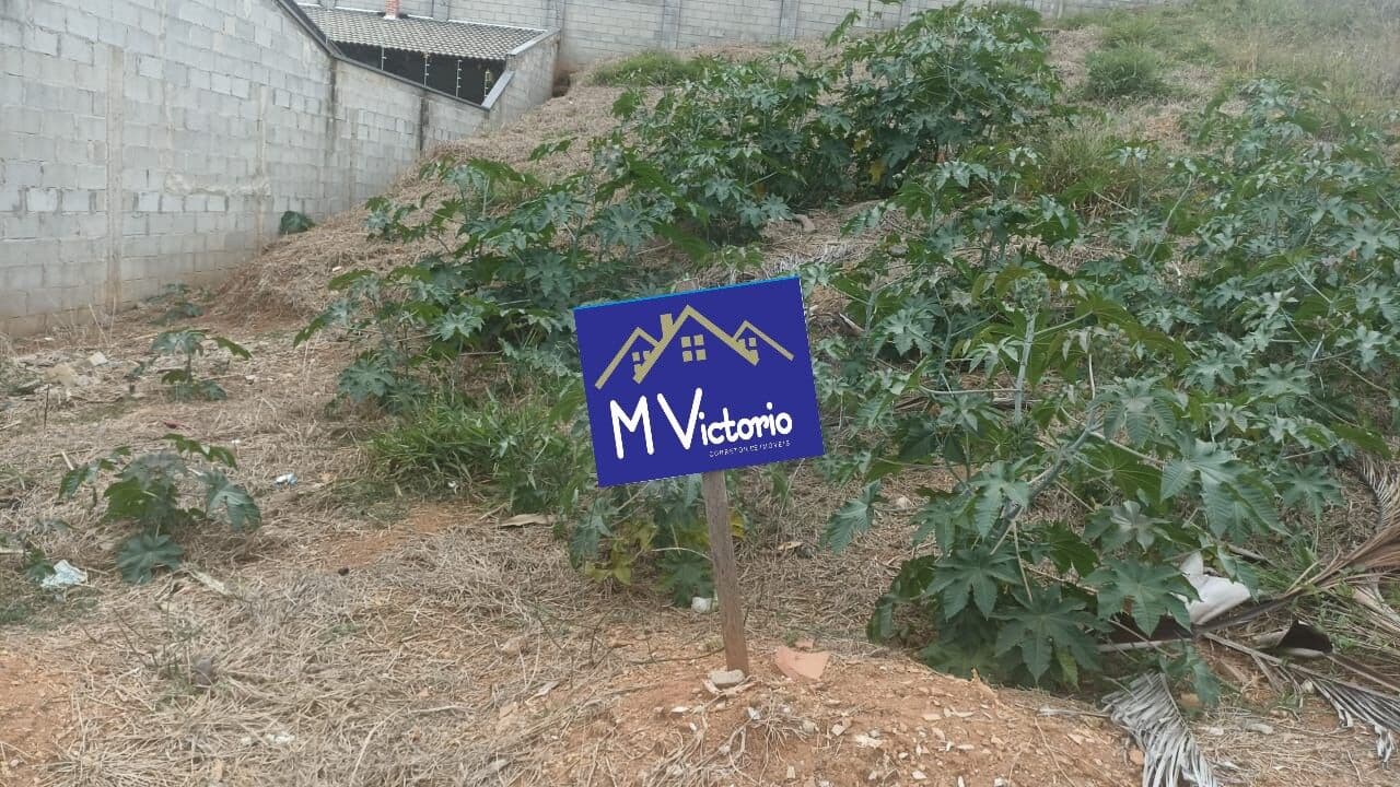 Lote/Terreno em Pouso Alegre - Colinas de Santa Bárbara