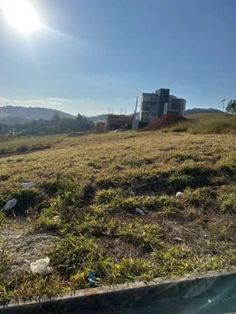 Terreno à venda no Parque Pousada dos Campos – Pouso Alegre/MG