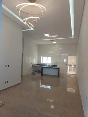 Casa em Pouso Alegre - Jardim Floresta