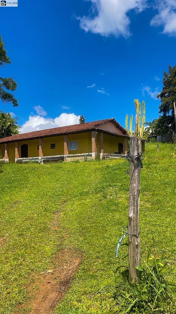 Fazenda/Sítios/Chácaras em Mogi das Cruzes - Taiacupeba