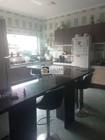 Venda Dois Imóveis Independentes em um Único Terreno – Suzano