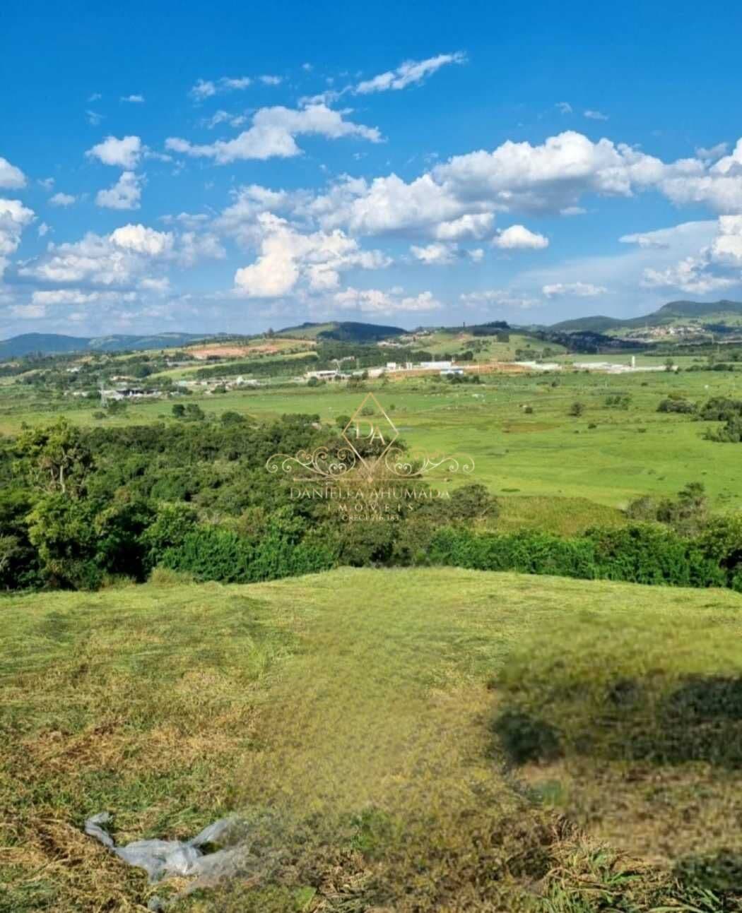 Lote/Terreno em Atibaia - Guaxinduva
