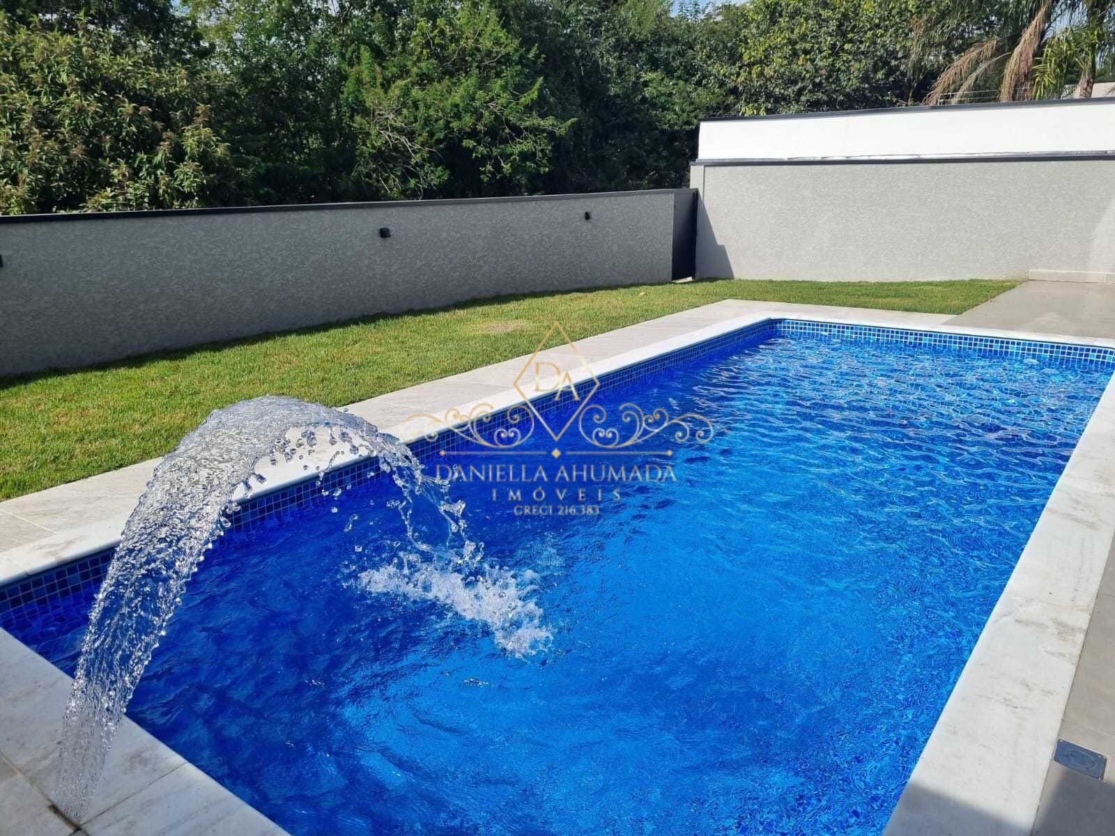 Casa à venda em Condomínio Terras de Atibaia II