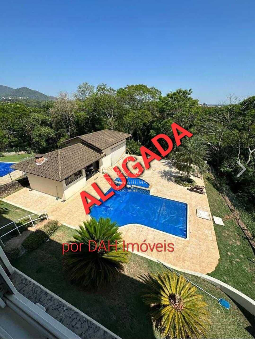 Casa venda ou locação, em Condomínio Fechado com 4 dormitórios PORTEIRA FECHADA