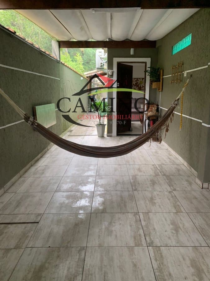 Casa Sobreposta para Venda em Jardim Las Palmas Guarujá-SP
