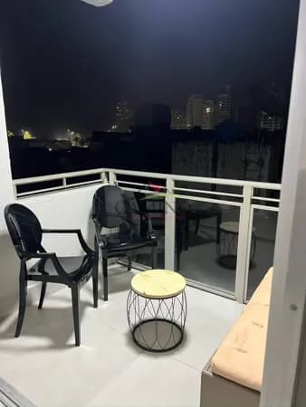 Apartamento à venda 2 dormitórios na Enseada – Guarujá/SP | 4º Andar | Elevador | Próximo à Praia | Reformado e Semimobiliado