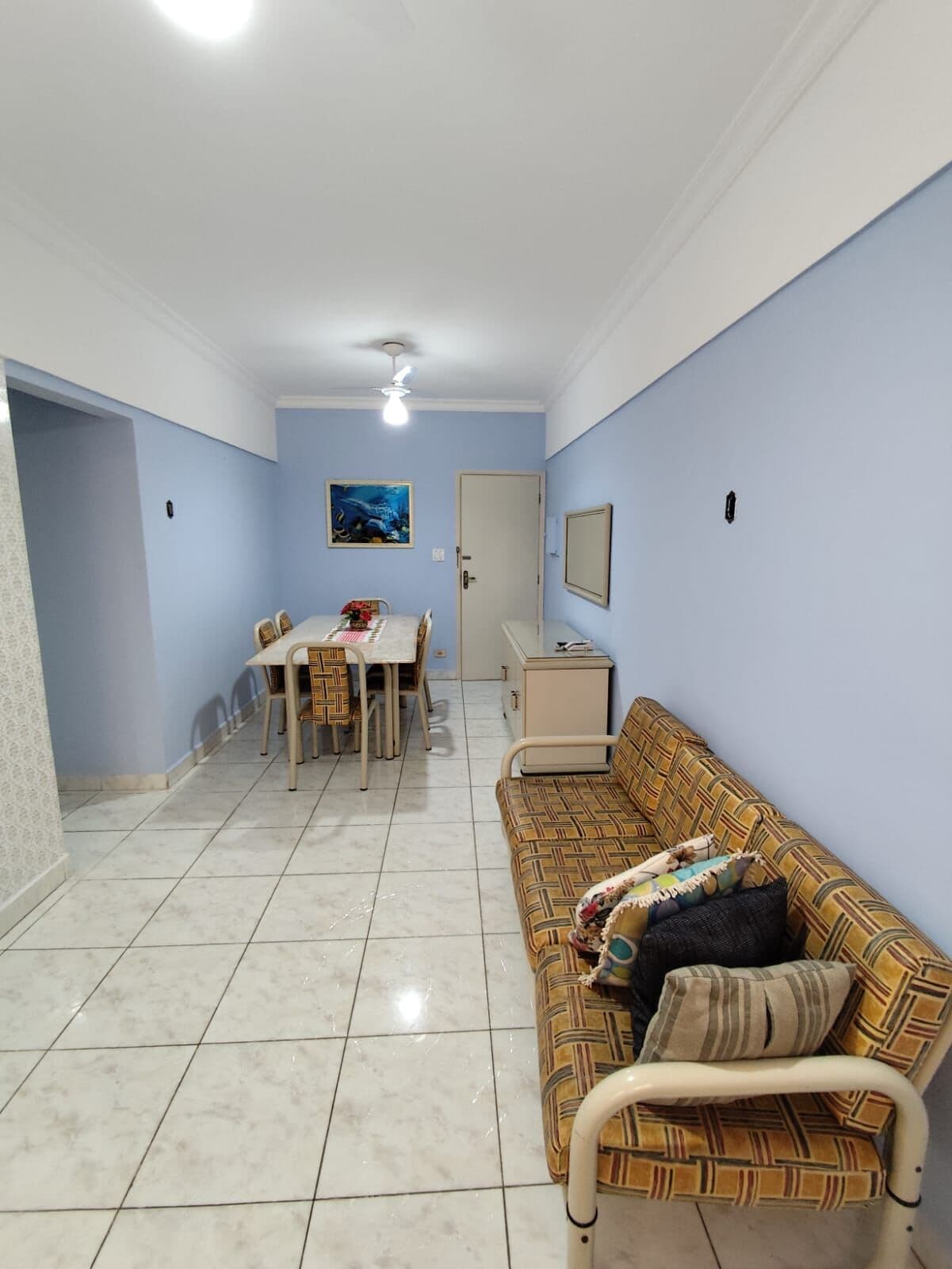 Apartamento 1 Dormitório - Reformado - Mobiliado - 500m da Praia da Enseada