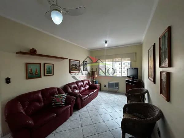 Apartamento de 2 dormitórios (1 suite), +1, 90 m², próximo à praia das Astúrias, Guarujá/SP.