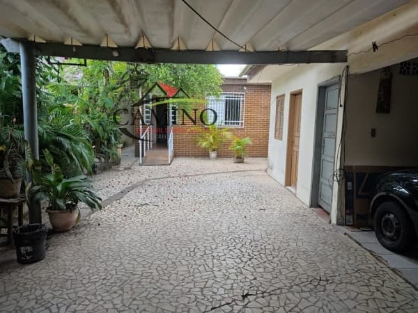 Casa Padrão para Venda em Sítio Paecara (Vicente de Carvalho) Guarujá-SP