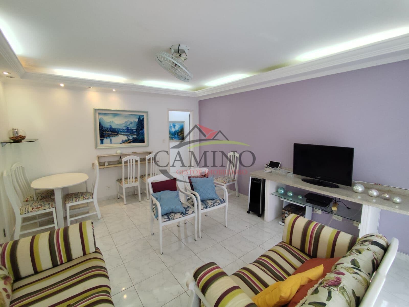Apartamento Enseada Pé na Areia