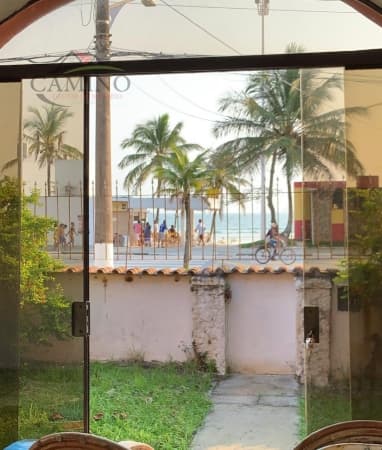 Casa Padrão para Venda em Enseada Guarujá-SP