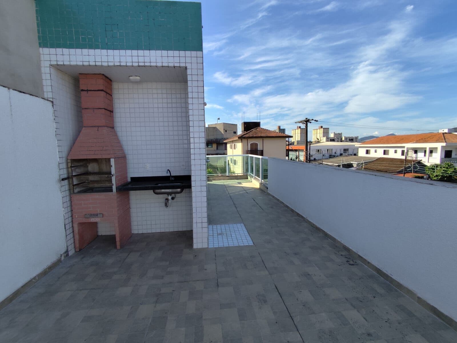 Sobreposta Alta Duplex de 02 Dormitórios - Santa Rosa - nova - Excelente acabamento