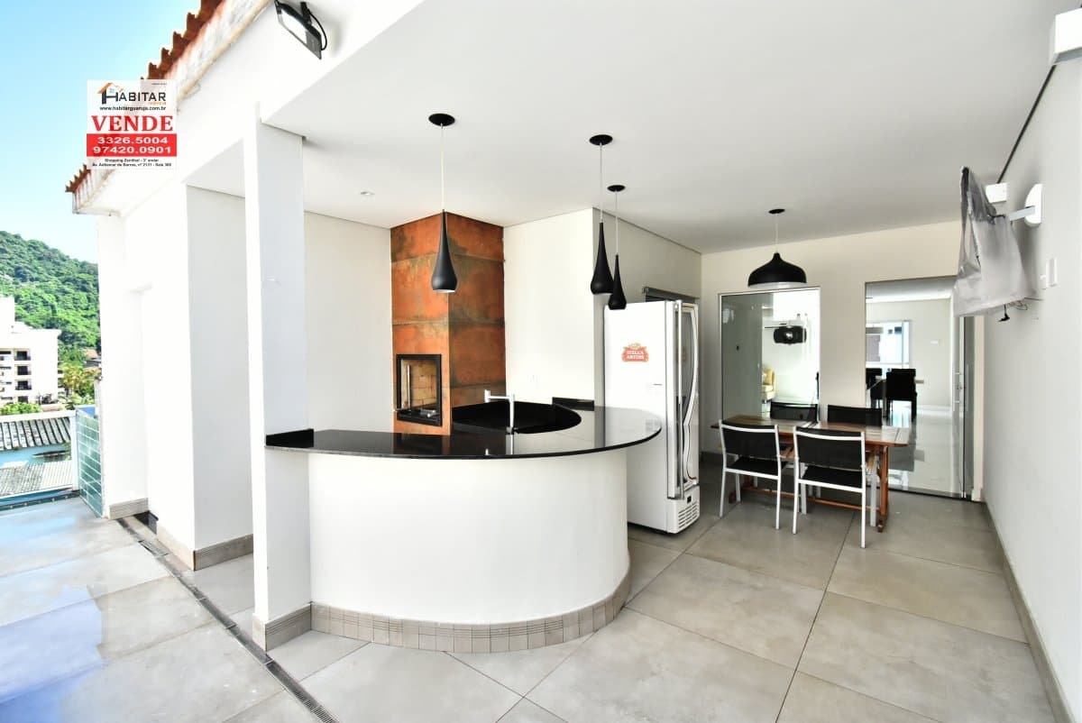 Cobertura duplex com 3 dormitórios, terraço com churrasqueira e ofurô na Praia da Enseada, Guarujá/SP