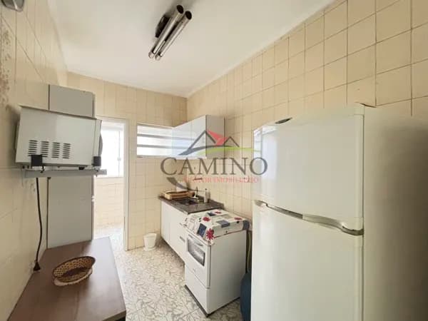 Apartamento à venda com 02 dormitórios com 97 m² a 400 m da praia das Astúrias, Guarujá/SP.