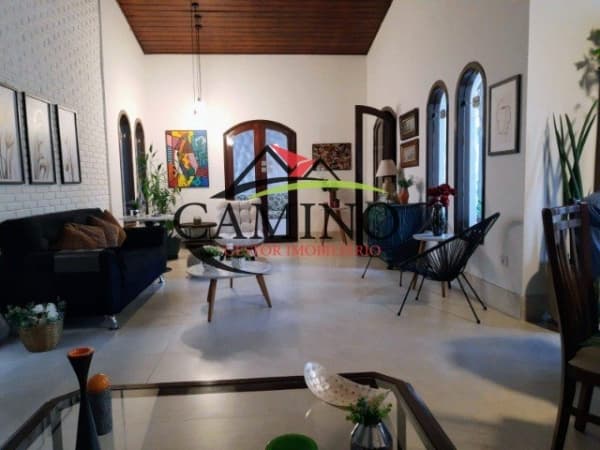 Casa Alto Padrão para Venda em Jardim Virgínia Guarujá-SP