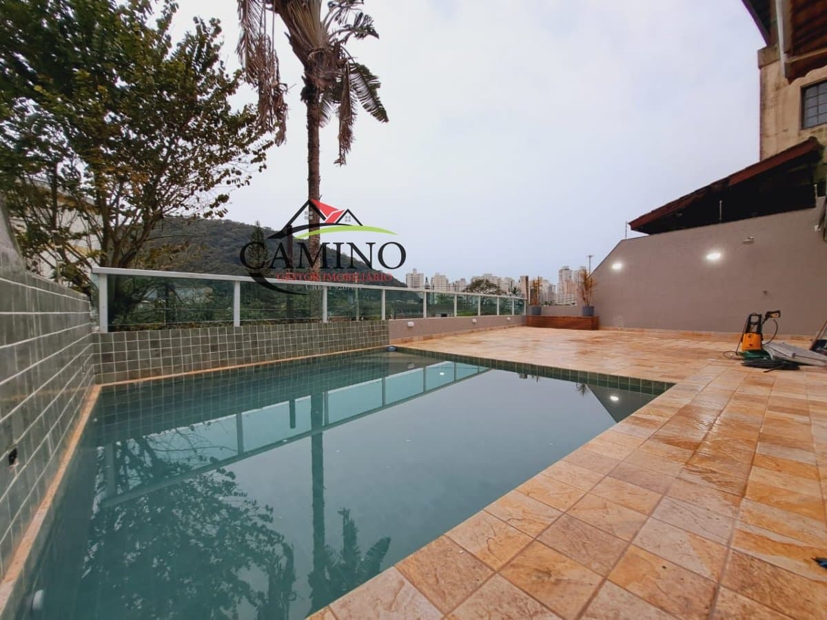 Casa Padrão para Venda em Pitangueiras Guarujá-SP