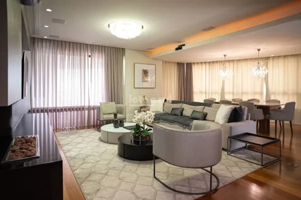 Majestic Residence