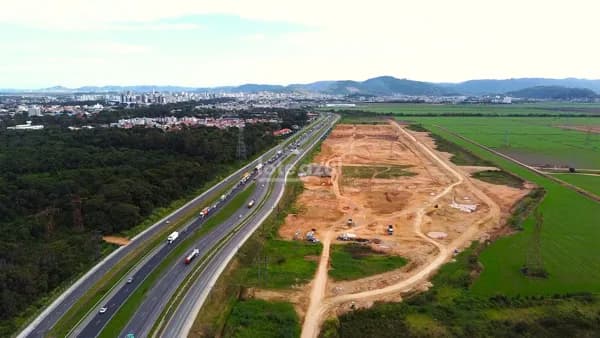 Terreno Industrial na Margem da Br 101