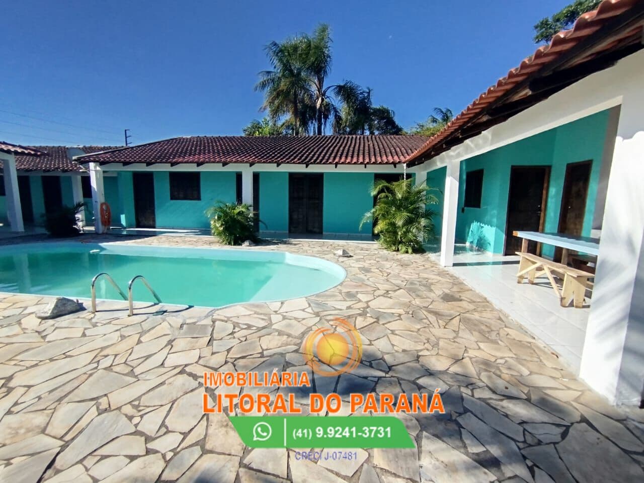 Casa com piscina