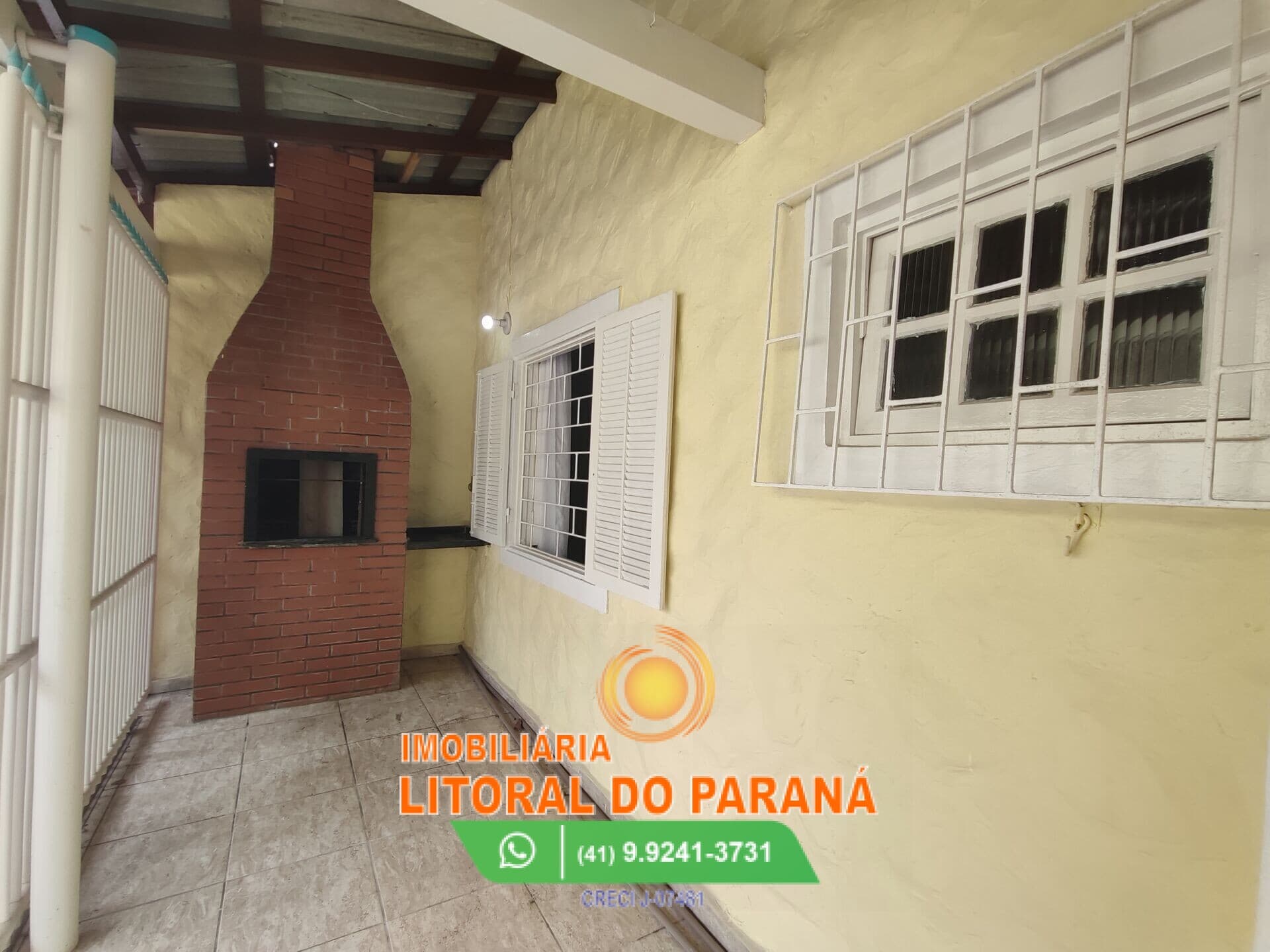 Casa em condomínio 04 dormitórios - frente para rodovia- Balneário Gaivotas!!!
