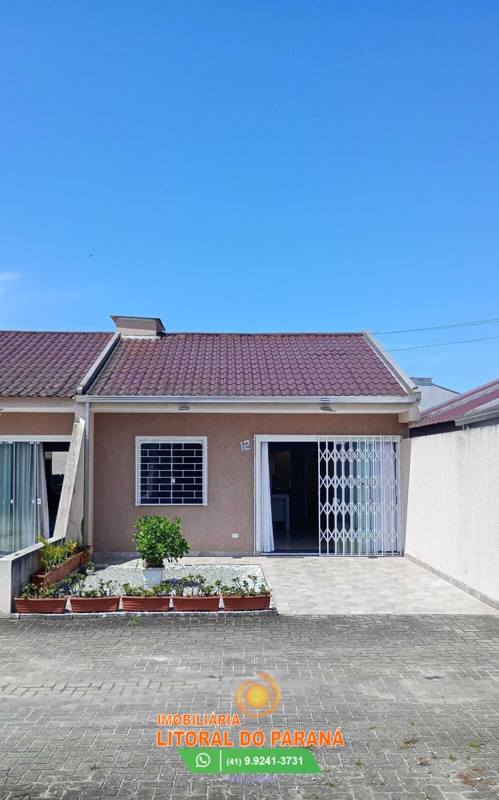 Casa 02 dormitórios em Condomínio - Shangri-lá - Pontal do Paraná