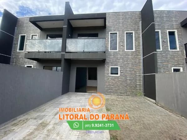 Casa Sobrado 2 Quartos e Piscina