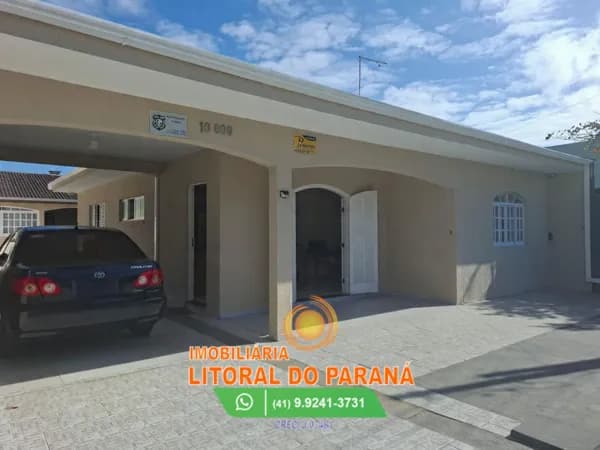 Casa Padrão 4 Quartos em Shangri-lá.