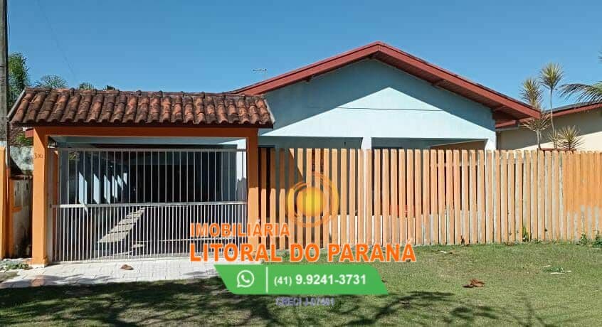 Casa com piscina perto do mar Leblon