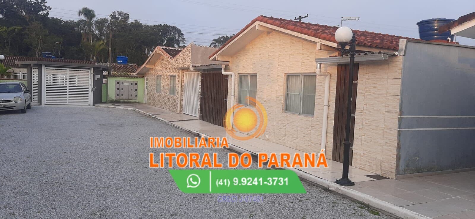 Casa em Condomínio 2 Quartos Bal. Costa Azul.