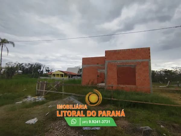 Casa em construção - 03 dormitórios sendo 01 suíte - Balneário Marisol - Pontal do Paraná
