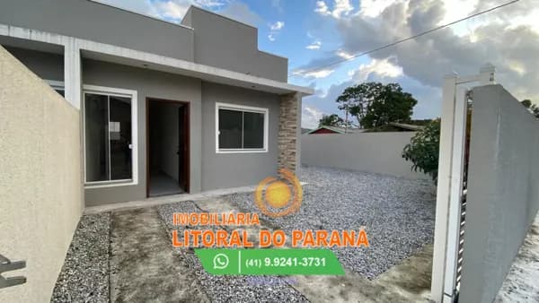 Casa 2 Quartos com Laje Próximo ao Mar
