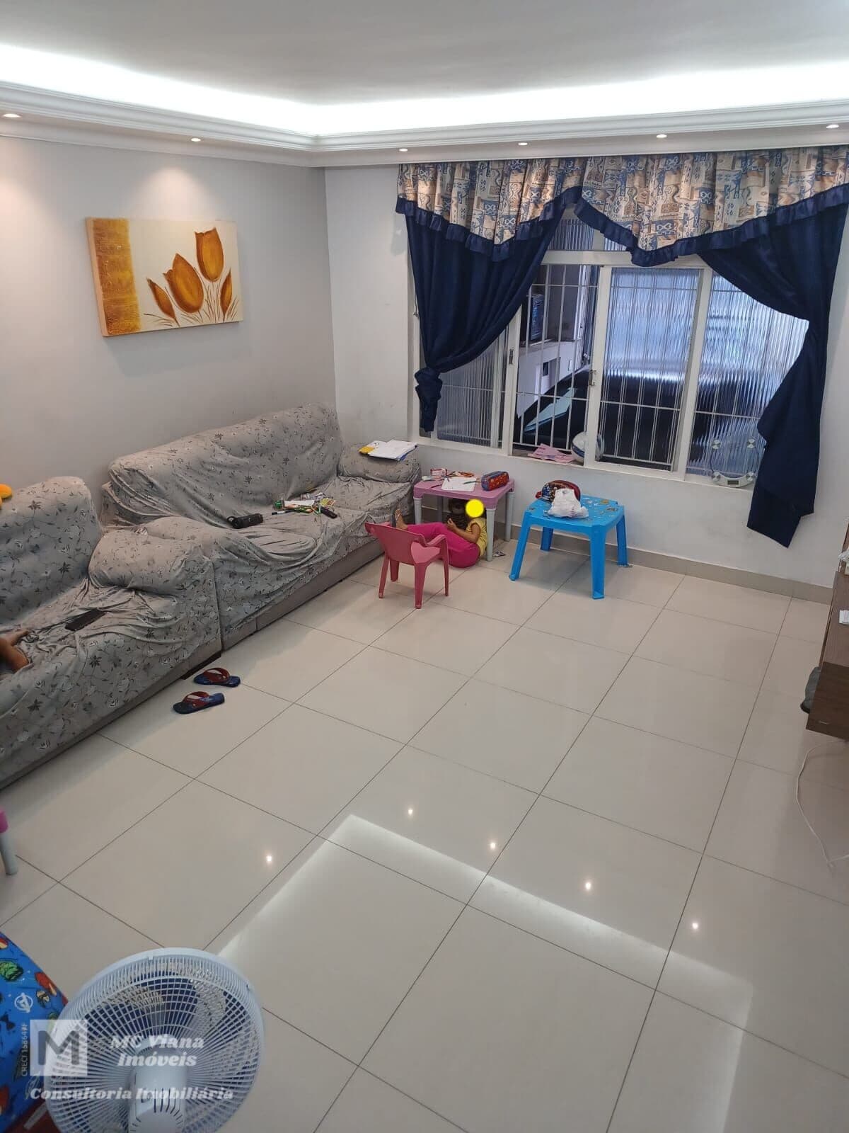 Belo sobrado à venda localizado na Rua São Manoel, na charmosa Vila Galvão 2 quartos, incluindo 1 suíte