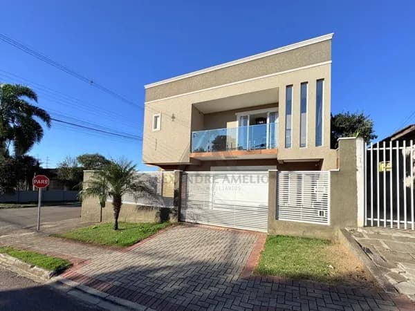 Sobrado em São José dos Pinhais - SÃO MARCOS