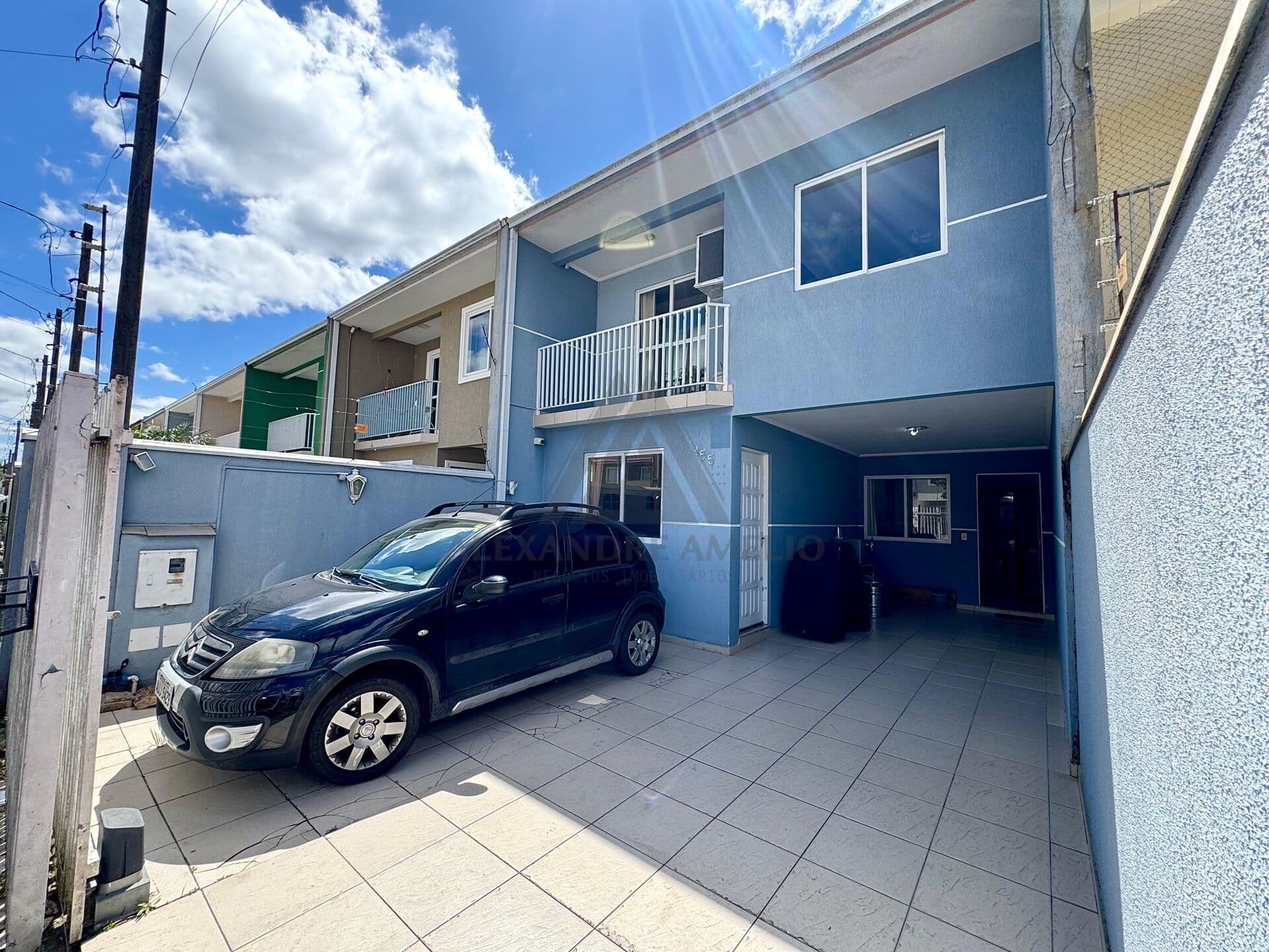 Sobrado em São José dos Pinhais - Ouro Fino