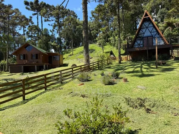 Oportunidade no Mundo Novo 2 Hectares – Imóvel com Vista Deslumbrante e Incidência de Neve