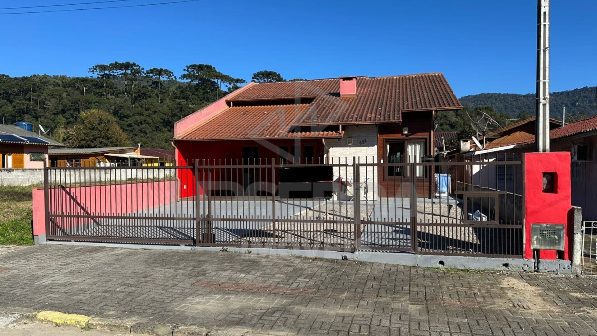 Imóvel Residencial com Edícula - Localização Privilegiada no Centro da Cidade Urubici - SC