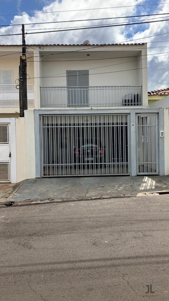 Sobrado no Jardim Parati