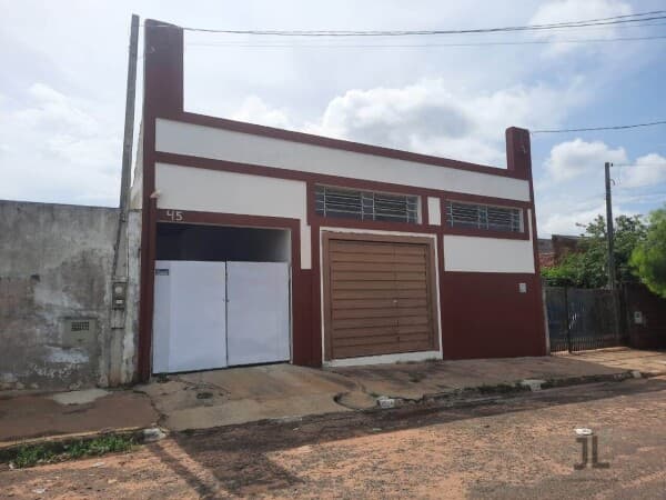 Casa à Venda no Jardim Flamingo